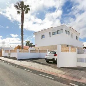 Residencia Lena Apartment Corralejo